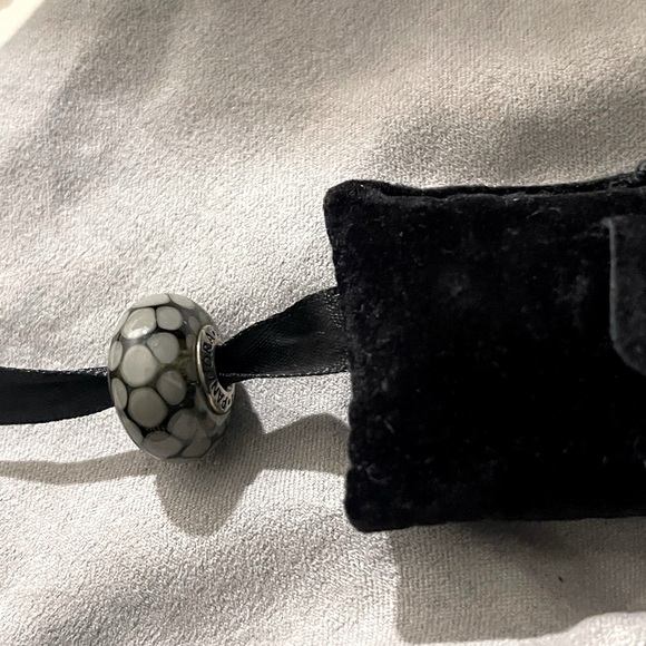 Authentic Pandora Grey Dotted XL Murano Glass Charm , - Picture 3 of 3